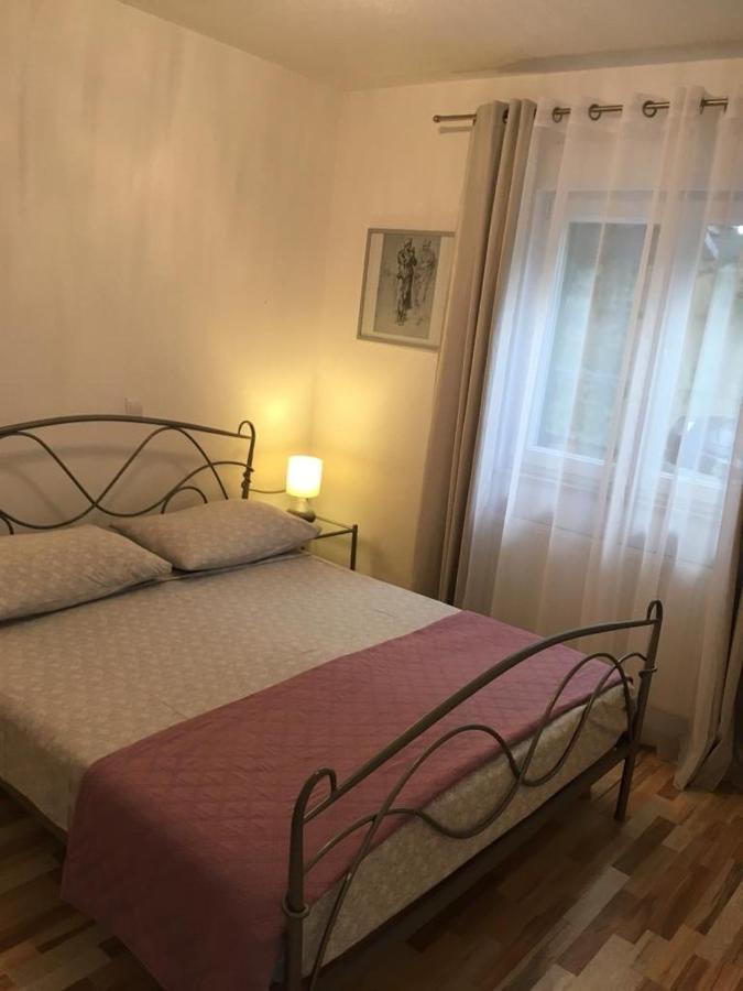 Apartments Salona Trogir Buitenkant foto