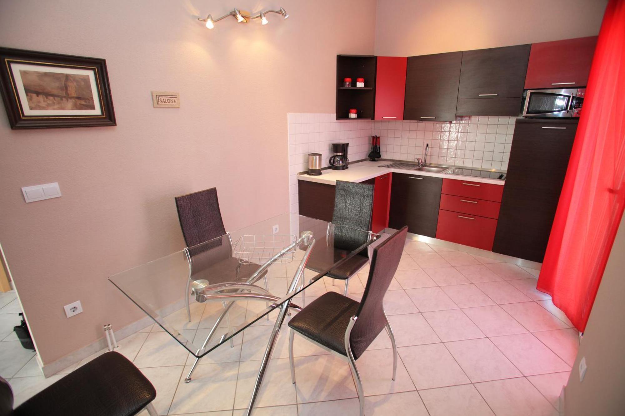 Apartments Salona Trogir Buitenkant foto