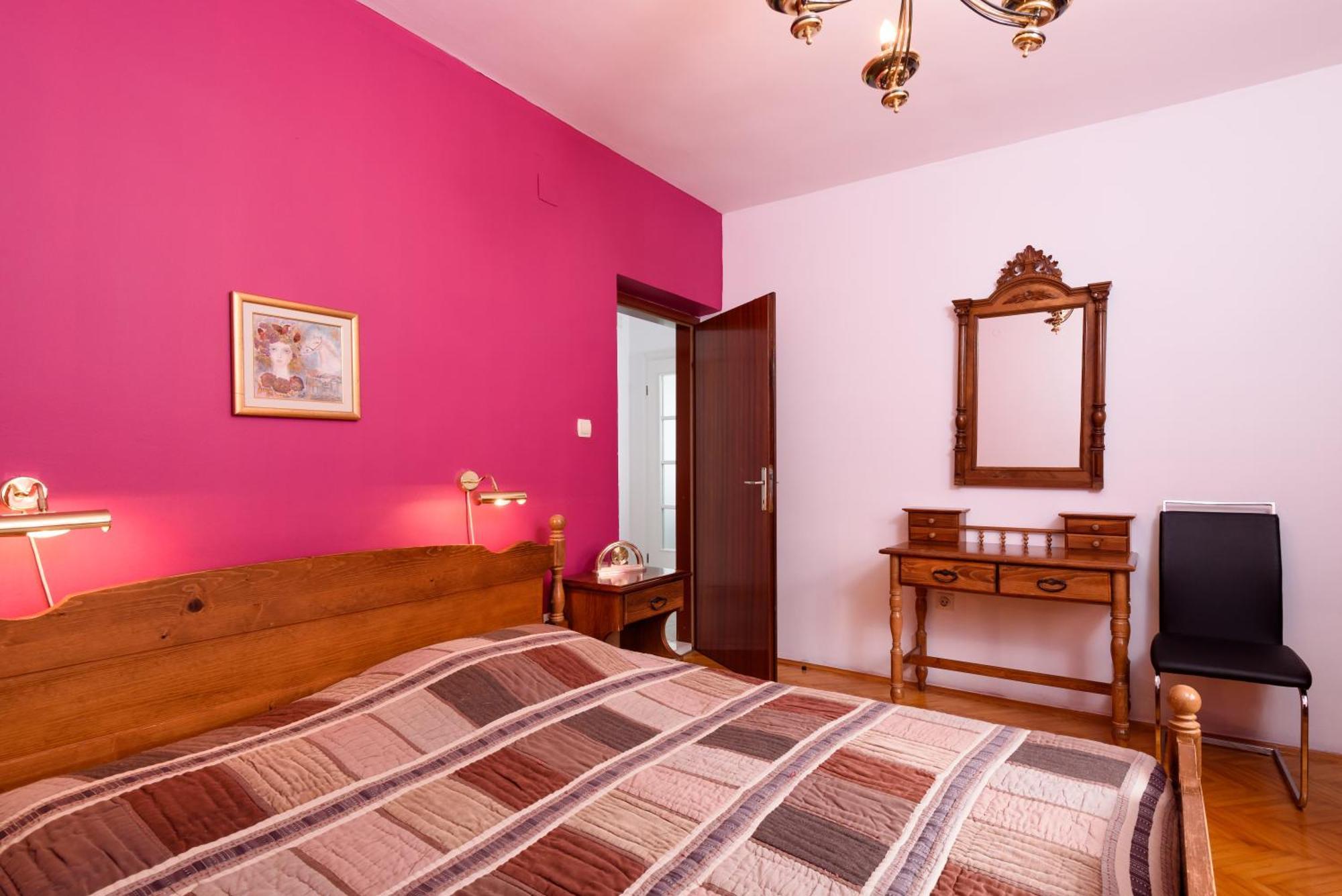 Apartments Salona Trogir Kamer foto