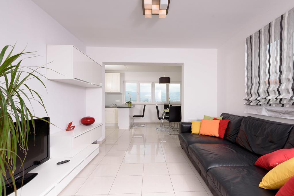 Apartments Salona Trogir Buitenkant foto