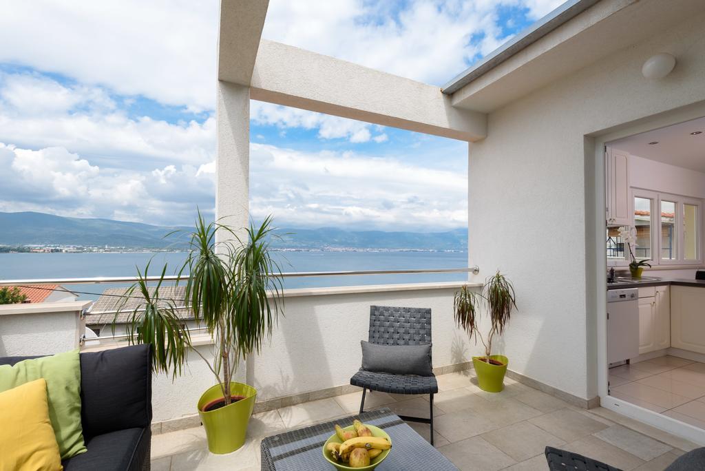 Apartments Salona Trogir Buitenkant foto